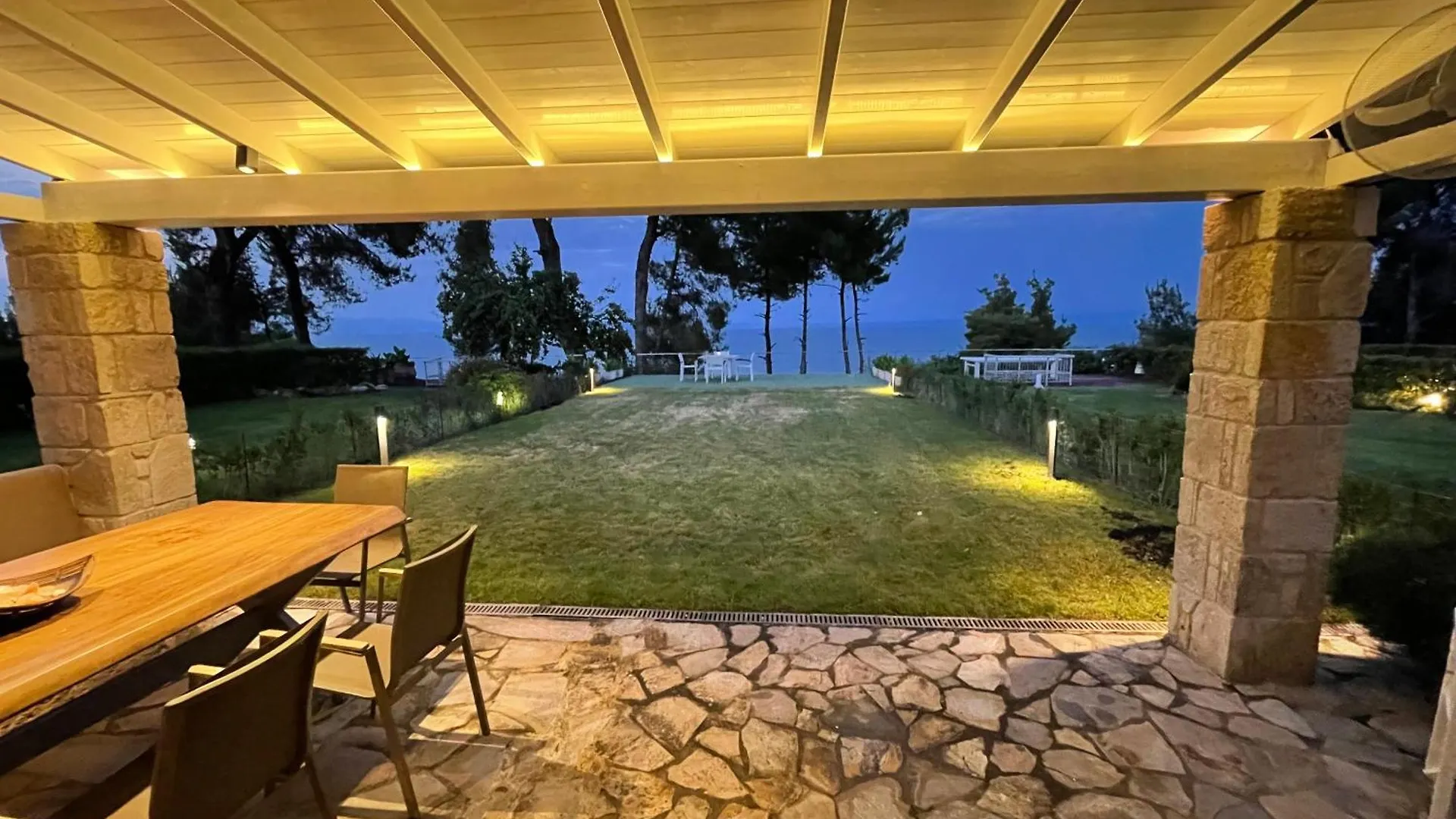Εξοχικό σπίτι Villa Athina Κρυοπηγή